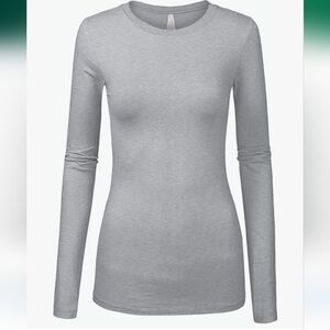 Heather grey crewneck long sleeve solid fitted shirt top